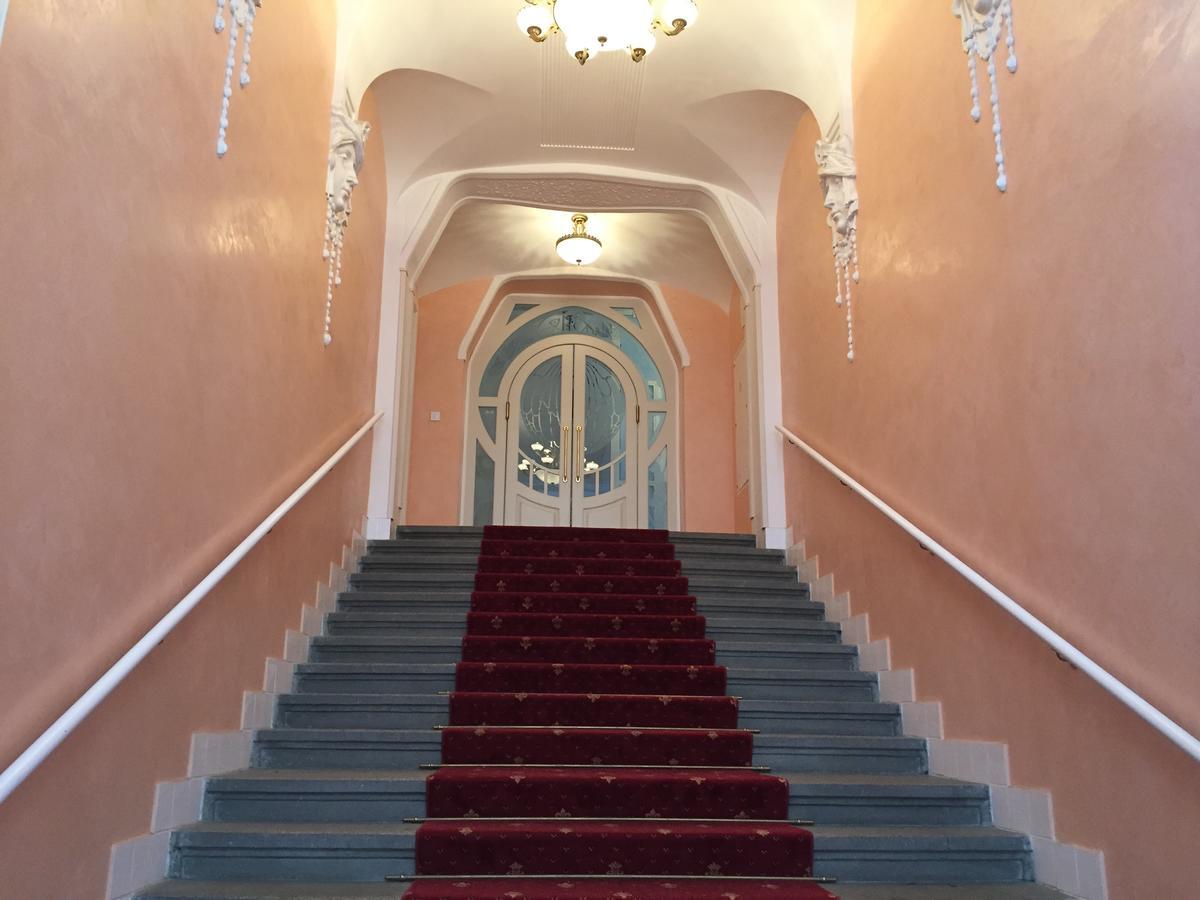Ce Apartment Prague Castle Exterior photo
